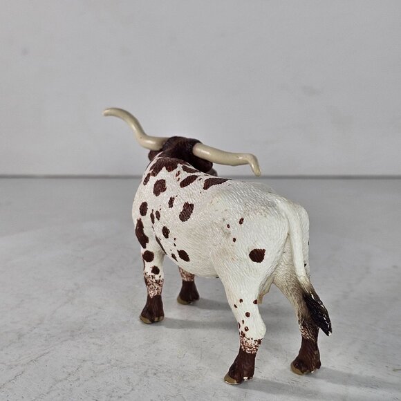 Schleich Texas Longhorn Cow Cattle #13685 Farm Life Realistic Animal Toy Figure - Picture 6 of 9